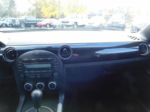 2015 Mazda MX-5 Miata Sport