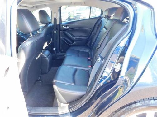2015 Mazda Mazda3 i Grand Touring