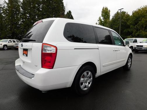2006 Kia Sedona LX