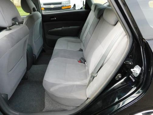 2005 Toyota Prius Base