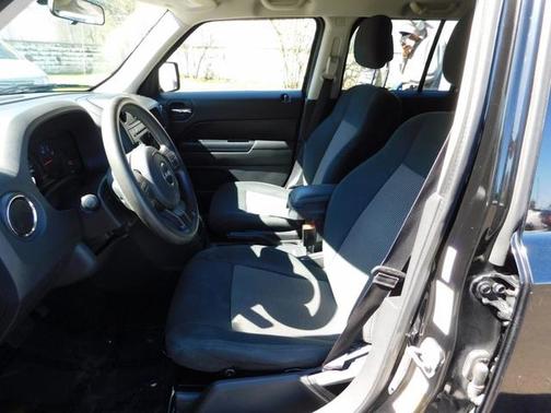 2013 Jeep Patriot Sport