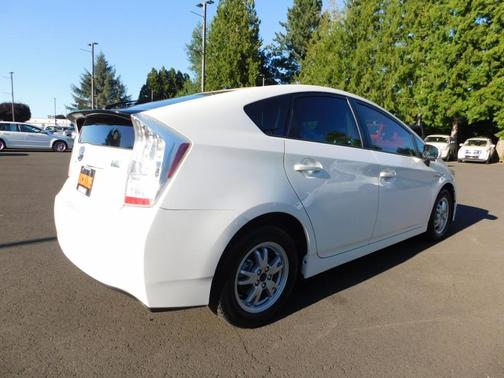 2010 Toyota Prius IV