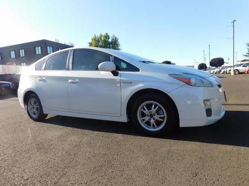 2010 Toyota Prius IV