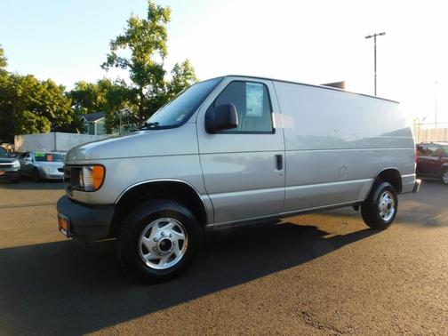 2003 Ford E250 Cargo