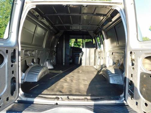 2003 Ford E250 Cargo