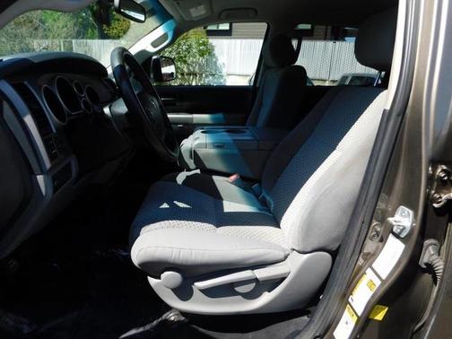 2013 Toyota Tundra Grade