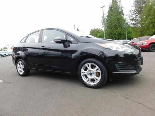 Shadow Black 2016 Ford Fiesta SE