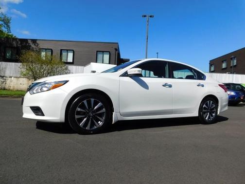 2017 Nissan Altima 2.5 SL