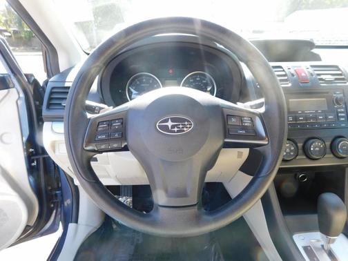 2013 Subaru XV Crosstrek 2.0i Premium