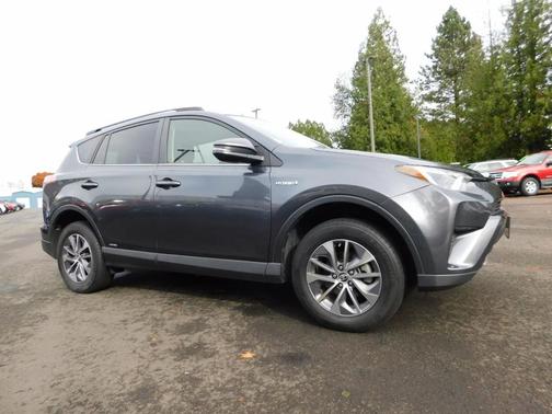 2018 Toyota RAV4 Hybrid LE