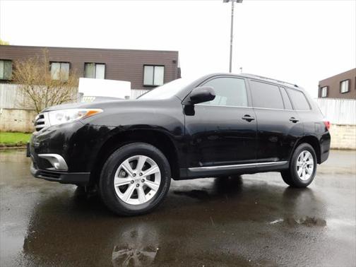 2013 Toyota Highlander SE