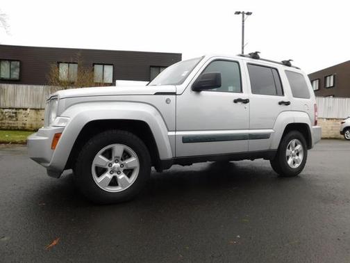 2010 Jeep Liberty Sport
