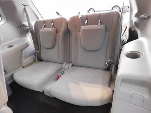 2013 Toyota Highlander SE