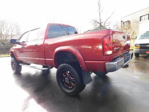 2006 Dodge Ram 2500 SLT Mega Cab