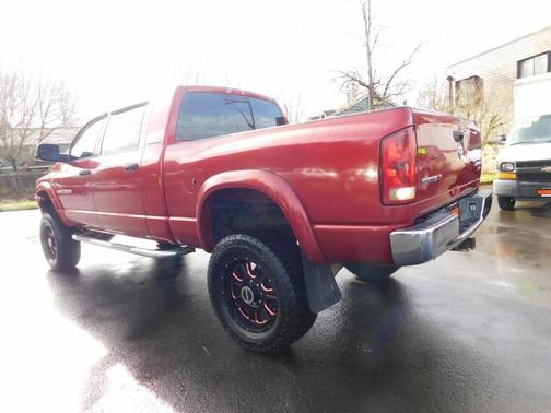 2006 Dodge Ram 2500 SLT Mega Cab