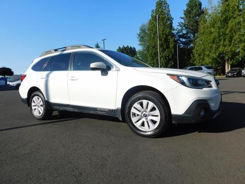 2018 Subaru Outback 2.5i Premium