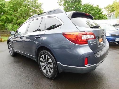 Blue 2016 Subaru Outback 2.5i Limited