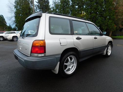 1999 Subaru Forester L