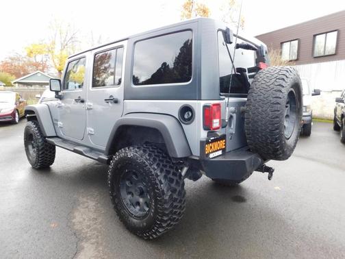 2013 Jeep Wrangler Unlimited Sport