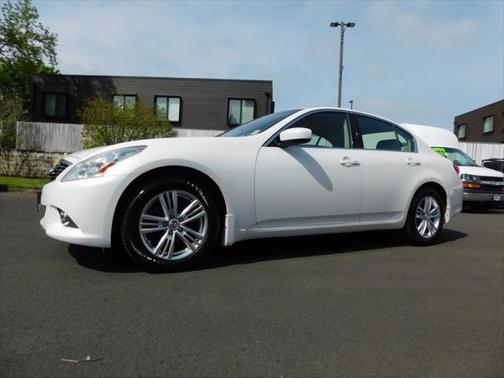 2012 INFINITI G37x Base