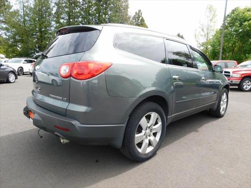 2010 Chevrolet Traverse LT