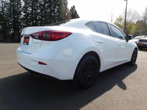 2014 Mazda Mazda3 i Sport
