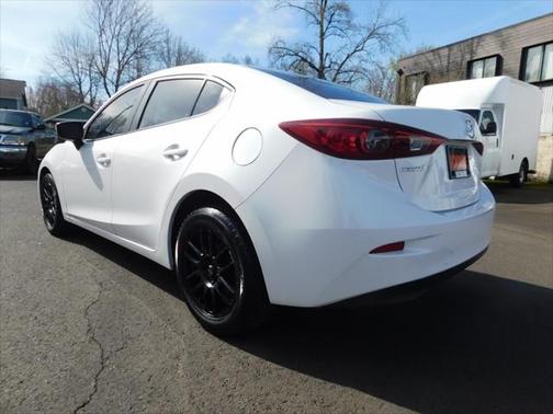 2014 Mazda Mazda3 i Sport