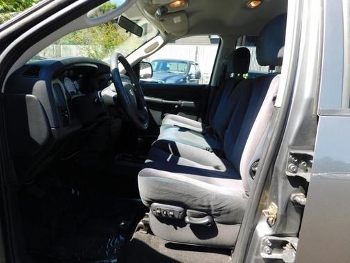 2005 Dodge Ram 1500 SLT Quad Cab