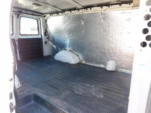 2003 GMC Savana 1500 Base
