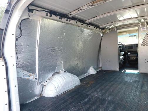 2003 GMC Savana 1500 Base