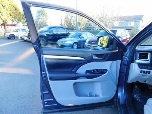 2014 Toyota Highlander XLE