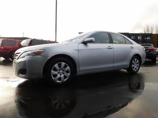 2010 Toyota Camry LE