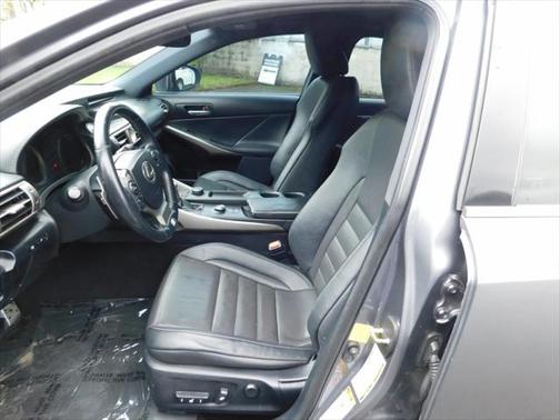 2015 Lexus IS 250 Crafted Line