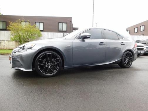 2015 Lexus IS 250 Crafted Line