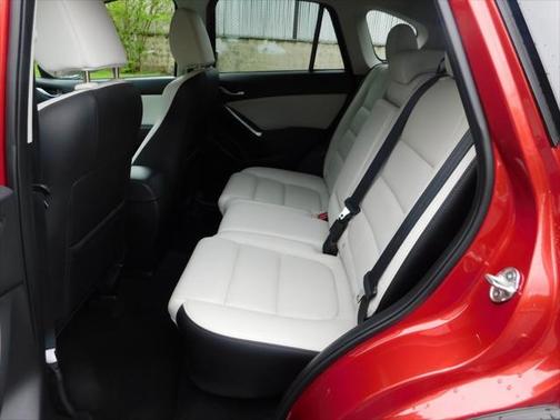 2016 Mazda CX-5 Sport