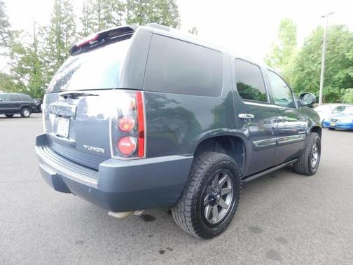 2008 GMC Yukon Denali