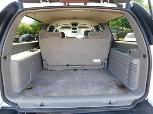2003 Chevrolet Suburban 1500 LS