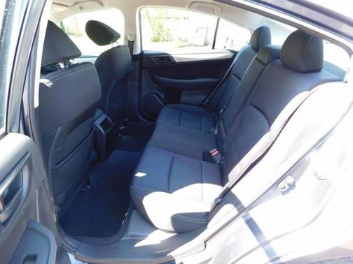 2016 Subaru Legacy Base