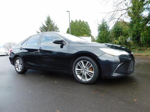 2015 Toyota Camry SE