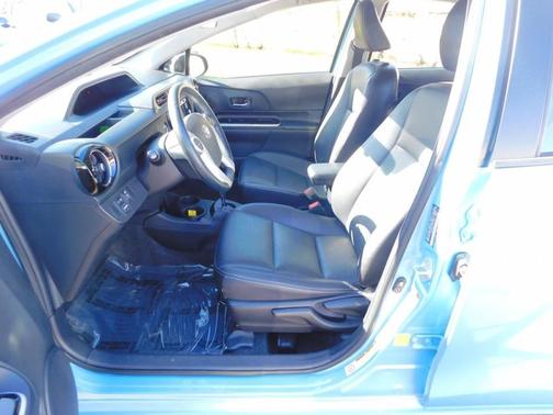 2015 Toyota Prius c Four