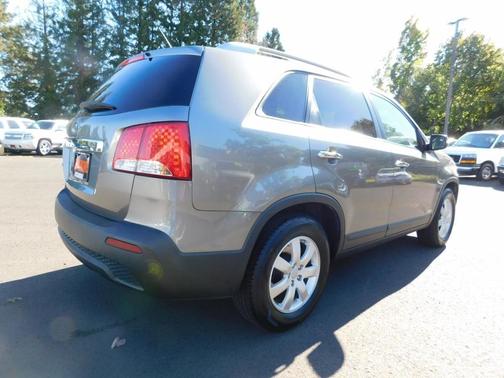 2013 Kia Sorento LX
