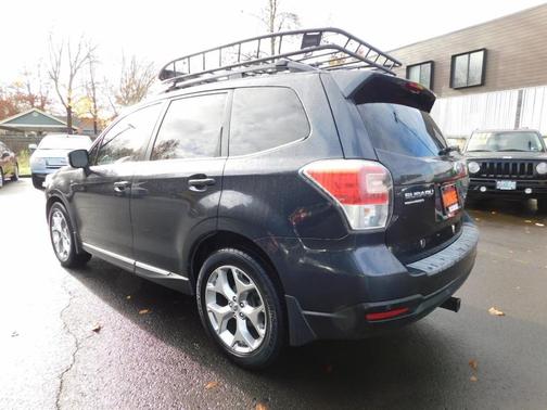 2017 Subaru Forester 2.5i Touring