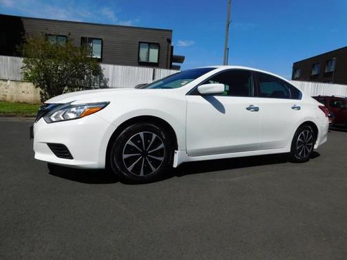 2016 Nissan Altima 2.5 S