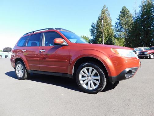 2011 Subaru Forester 2.5 X Premium
