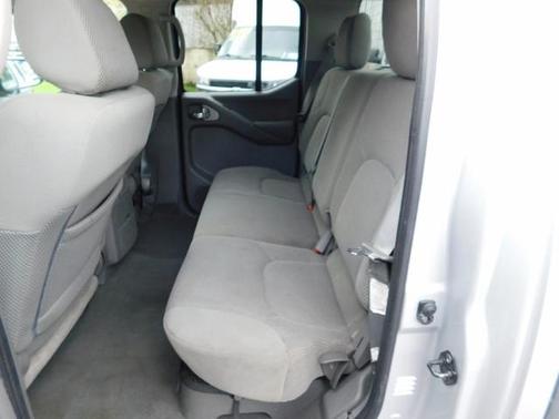 2008 Nissan Frontier SE Crew Cab