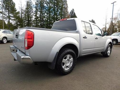 2008 Nissan Frontier SE Crew Cab
