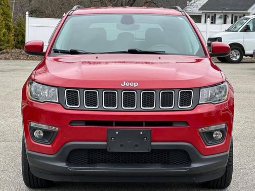 Redline Pearlcoat 2018 Jeep Compass Latitude