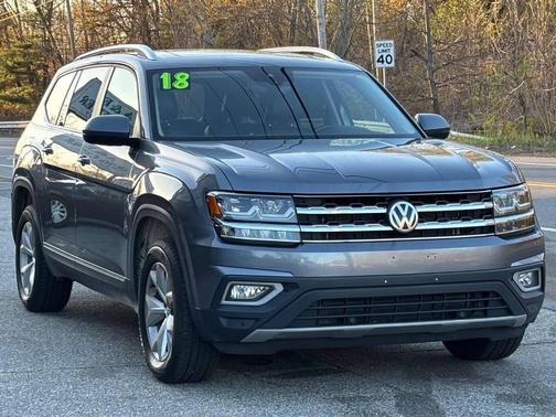 Charcoal 2018 Volkswagen Atlas 3.6L SEL