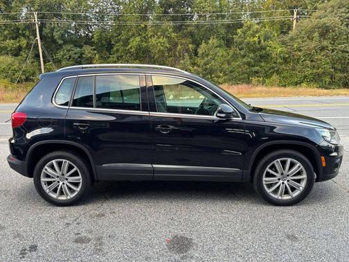 2016 Volkswagen Tiguan 2.0T SE 4MOTION