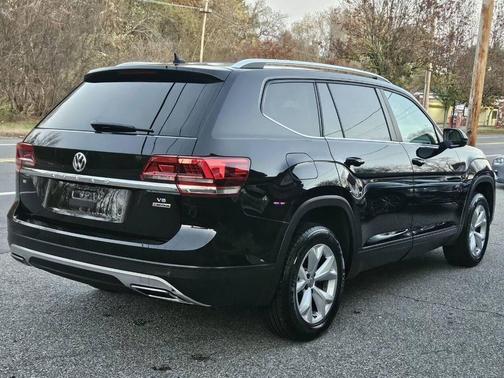 2018 Volkswagen Atlas 3.6L SE w/Technology